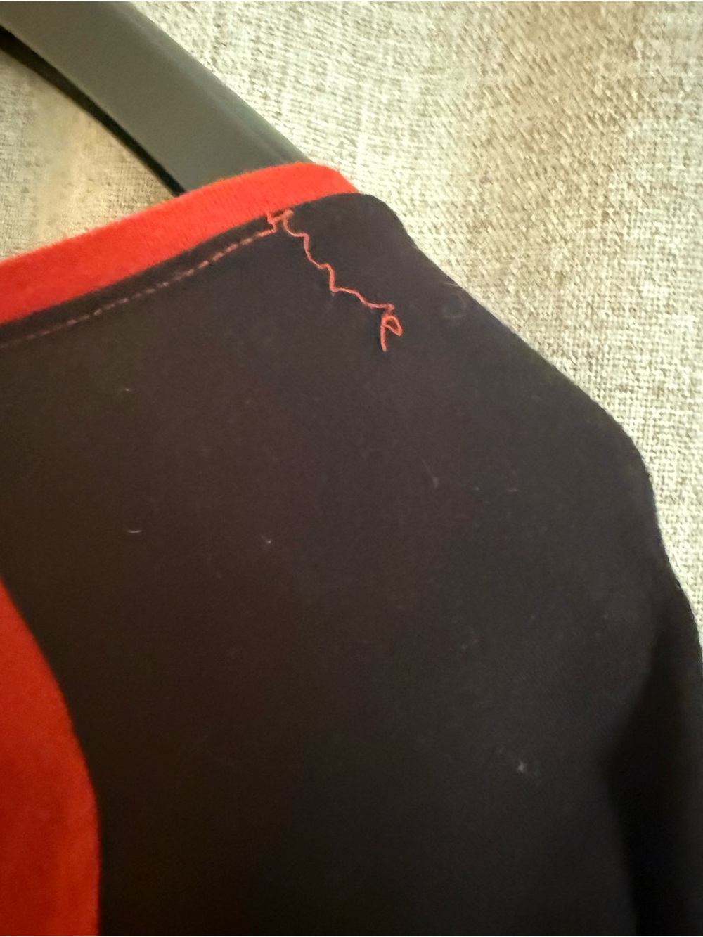 Harley Quinn 3/4 Sleeve Raglan Red and Black Colorblock Top - Picture 6 of 7